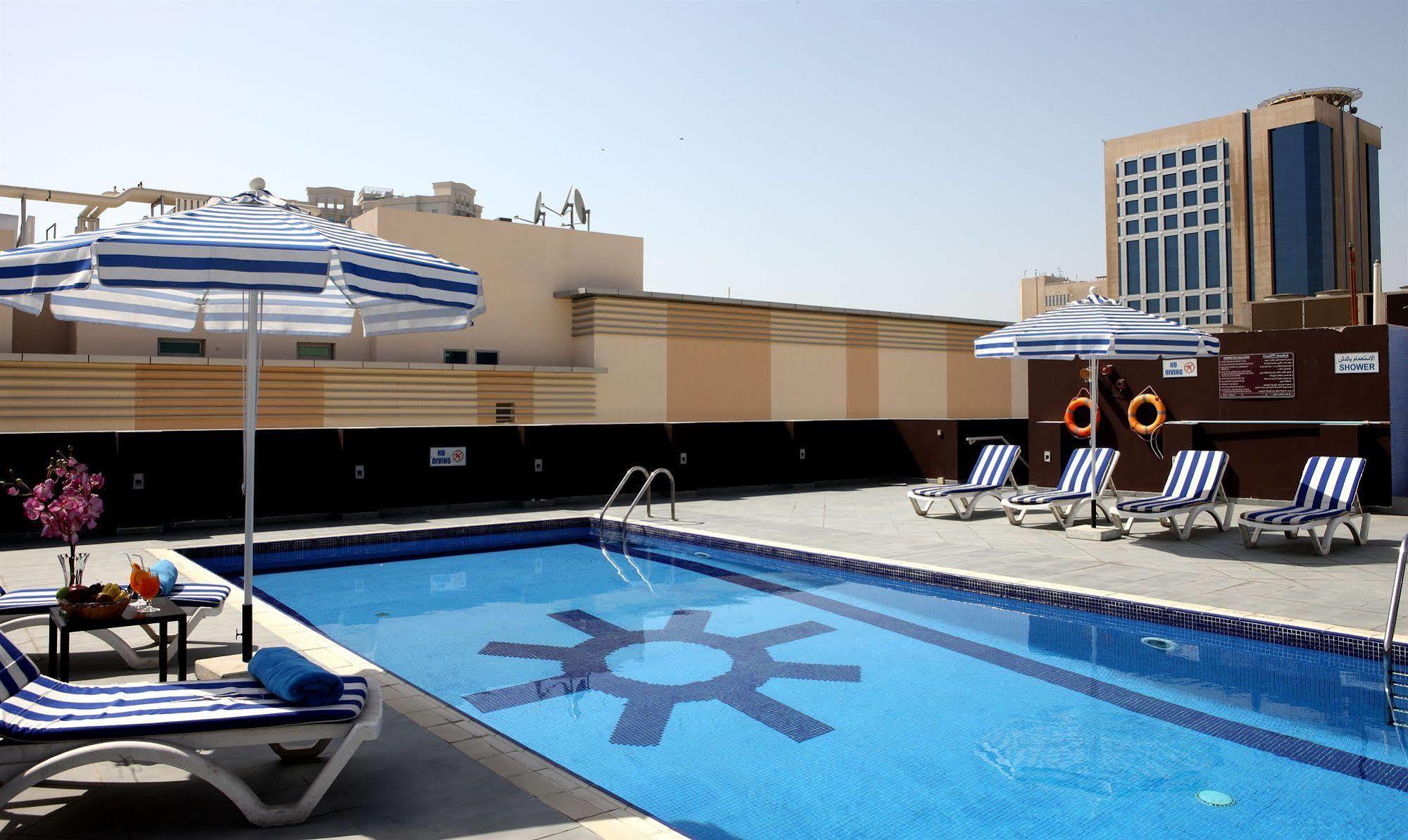 Royal Ascot Hotel Apartment - Kirklees 2 Dubai Exterior foto